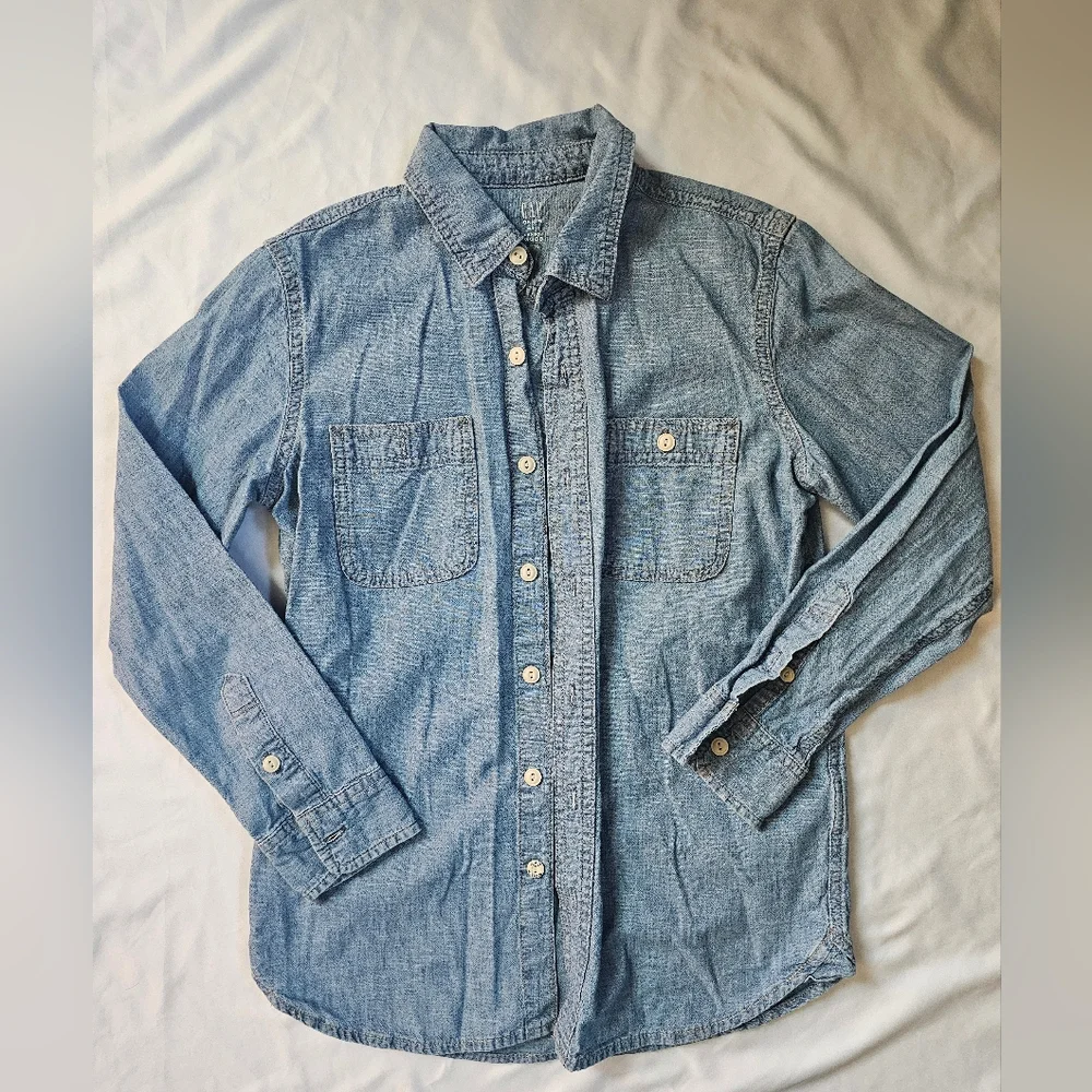 Gap Kids Chambray Light Blue Casual Button Down Denim Shirt- XL (12)